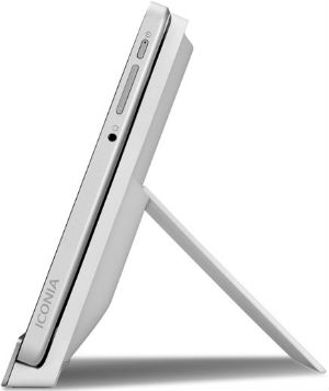 Acer-Iconia-Tab-W700-3