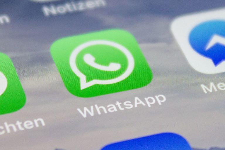 Скрыть статус онлайн в whatsapp